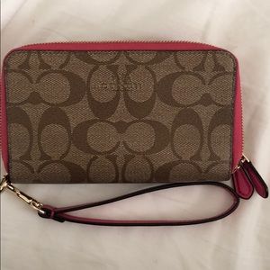 Coach wristlet